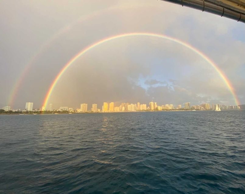 Oahu: Sunset sailing in small intimate groups - Price and value: is $103 per person worth it