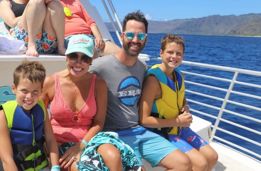 Oahu: Waikiki Whale Watching Tour-Donut and Coffee Included - Should you book this Waikiki whale watching tour?