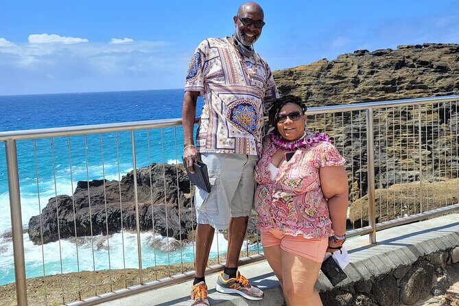 Oahu's Fun and Foodie Tour Groups of 5 or more Only! - Matsumoto Shave Ice: North Shore Sweet Logic Since 1951