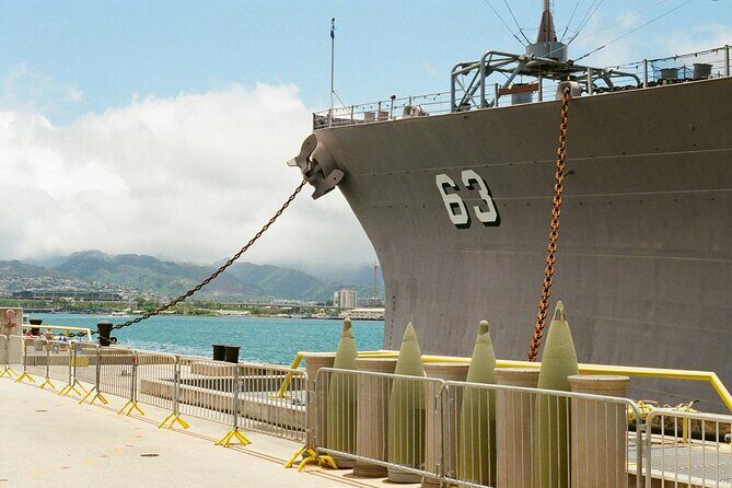Pearl Harbor Arizona Memorial - How the narration and self-guided time work together
