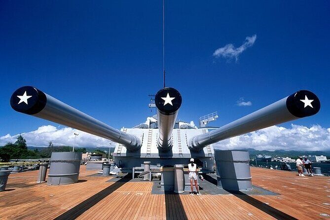 Pearl Harbor Tour with USS Arizona & Missouri Battleship - USS Arizona Memorial Boat Ride: The Rules That Affect Comfort
