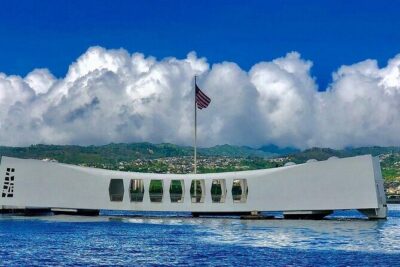 Pearl Harbor: USS Arizona Memorial & Battleship Missouri - Waikiki pickup, air-conditioned comfort, and why the timing matters