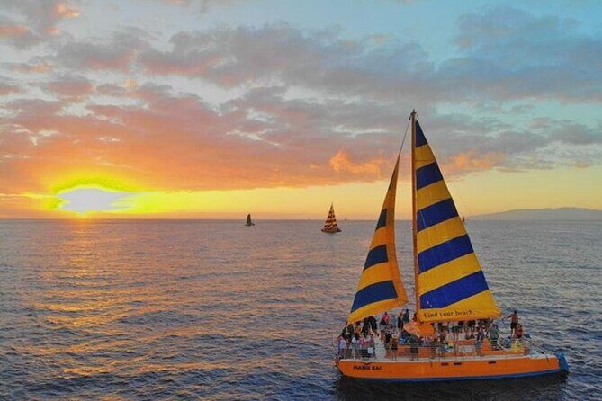 Private 90-Minute Sunset Sail Charter (Kewalo Harbor) - Kewalo Harbor timing: how the 5:00 PM check-in sets up the sunset
