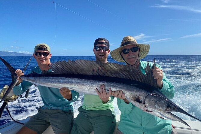 Private Deep Sea Full-Day Fishing Charter in Hawaiian Waters - Lunch and Drinks: The One Part You Have to Plan Yourself