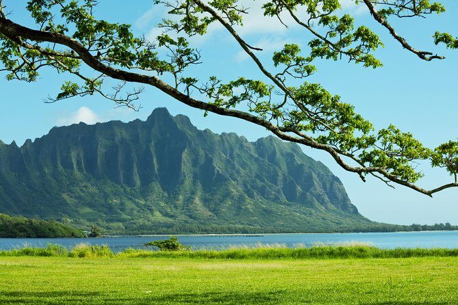 Private Green and Blue Circle Island Oahu Tour (se habla espanol) - Price and What $385 Buys You (Beyond the Headline Number)