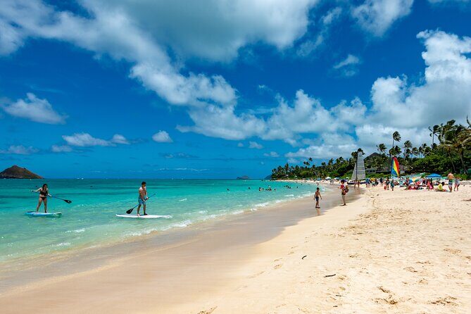 Private Green and Blue Circle Island Oahu Tour (se habla espanol) - Stop 3: Kualoa Regional Park for Koolau Mountain Views and Movie-Set Cred