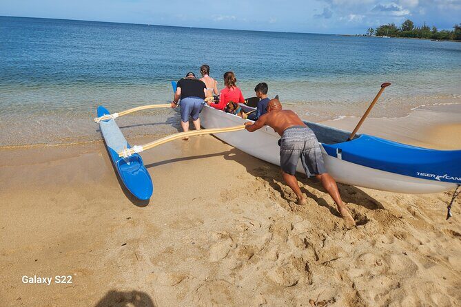Private North Shore Hawaiian outrigger Canoe and turtle adventure - Price and value: $150 per person for a private turtle-focused water day