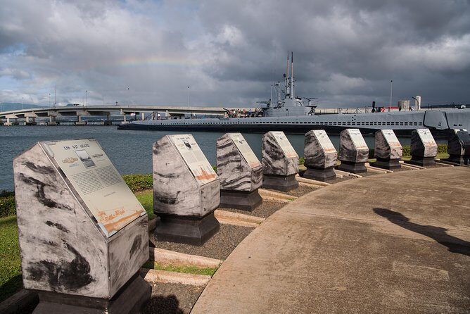 Private Pearl Harbor and Scenic Oahu Tour - How This Private Pearl Harbor + Scenic Oahu Combo Plays in Real Life