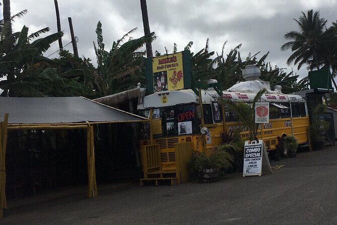 Private Pearl Harbor & North Shore tour (Se habla Español) - Haleiwa Town Center: surfers, artists, and easy wandering