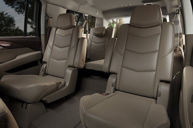Private Transfer from Honolulu Airport HNL to Waikiki by SUV - The 60 minutes waiting window: how to use it wisely