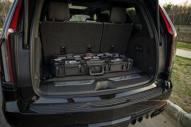 Private Transfer from Honolulu Airport HNL to Waikiki by SUV - The SUV ride itself: Cadillac Escalade comfort and “airport-to-hotel” ease