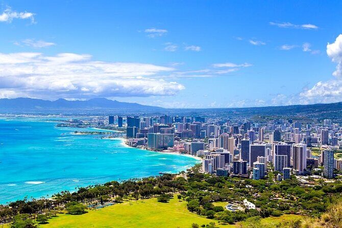 Private Transfer: Honolulu Airport HNL to Honolulu in Luxury SUV - Where to meet: Honolulu Intl Airport, Rodgers Blvd