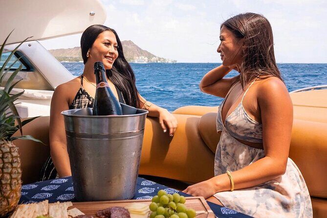 Private Yacht Charter - A 2-Hour Cruise Around East Oahu: How to Think About the Timing