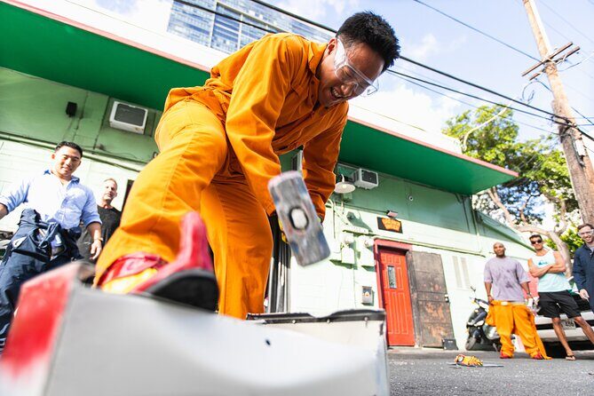 Rage Room Experience in Hawaii - Rage Room on Oahu: what this is really like