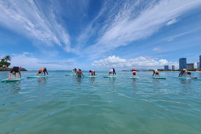 Stand-Up Paddle Yoga - Meeting Point in Honolulu: How to Show Up Smart
