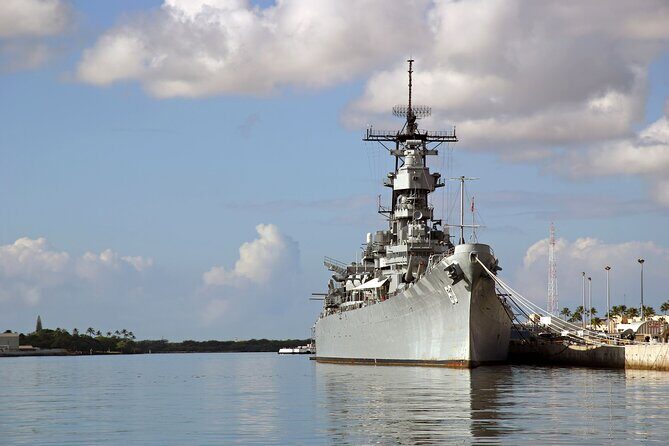 Stars and Stripes Tour: Pearl Harbor and Battleship Missouri - Price and logistics: what your $149 actually buys