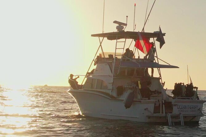 Sunset Cruise along Waikiki Coastline - Price and what $124 buys you on the water