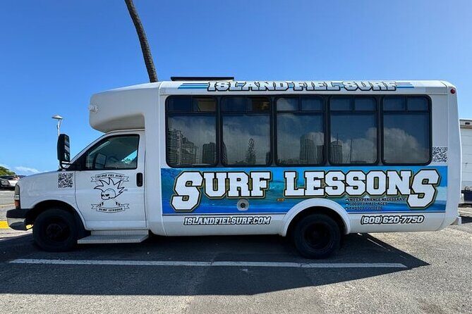 Surf Lessons get your Social Media video & photos you Surfing HI. - Key things that make this surf lesson work