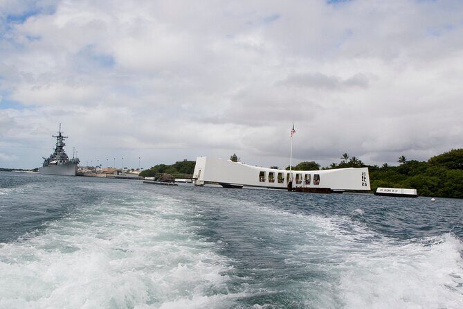 VIP tour to Pearl Harbor Arizona Memorial - Avoiding common pitfalls with pickup and communication