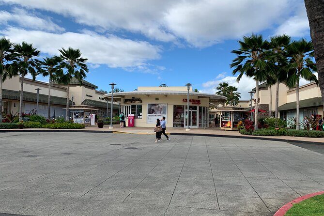 Waikele Outlet Shopping Shuttle - Waikiki pickup timing: how the morning flow works