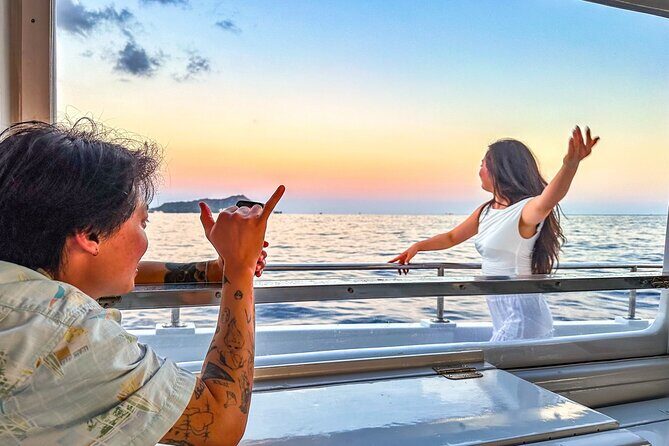 Waikiki Friday Fireworks Boat Cruise from Oahu - Snacks, drinks, and BYOB: budget expectations that help
