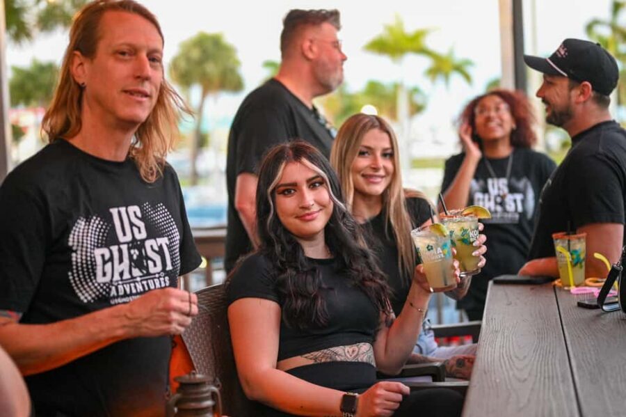 Waikiki Ghosts Boos and Booze Haunted Pub Crawl - Price and Value Check: Is $28 Worth It?
