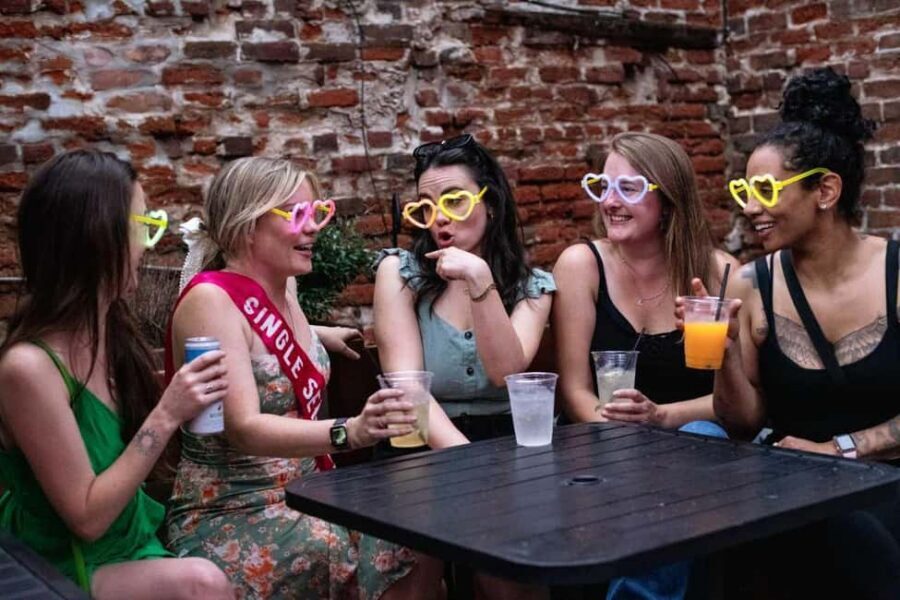 Waikiki Ghosts Boos and Booze Haunted Pub Crawl - Practical Stuff You’ll Be Glad You Planned: ID, Water, and Rules