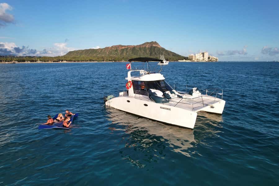 Waikiki: Sea Turtle Snorkeling, Small Group Boat Tour - From Kewalo Basin to Turtle Canyon: your 2-hour rhythm