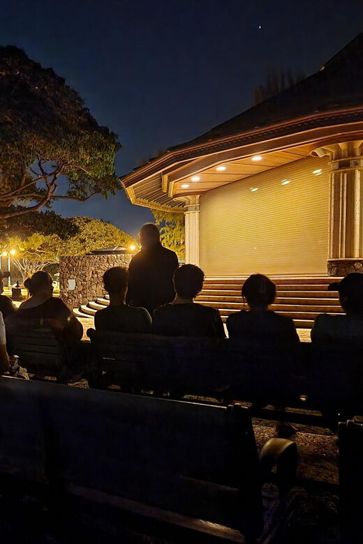 Waikiki: Waikiki Night Marchers Ghostly Walking Tour - Starting at Kapiʻolani Park Bandstand: your easy, clear meetup