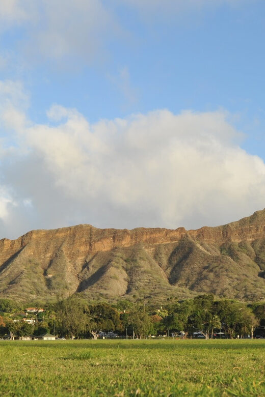 （2nd)Diamond Head Hike w/ Malasada Starts at 7:00 a.m. - Key Points Before You Go